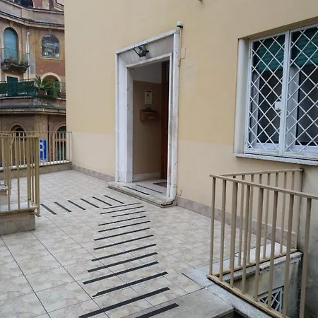 Tom's Guest house