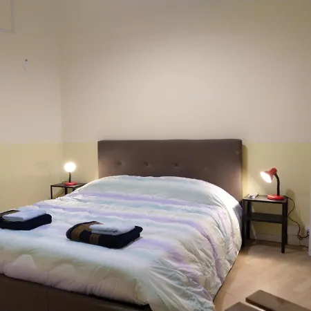 Guest house Tom's *